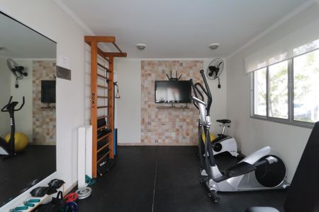 Casa de condomínio à venda com 86m², 2 quartos e 2 vagasÁrea comum - Academia