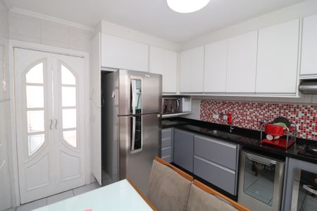 Casa de condomínio à venda com 86m², 2 quartos e 2 vagasCozinha