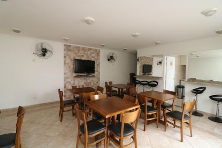 Casa de condomínio à venda com 86m², 2 quartos e 2 vagasÁrea comum - Salão de festas