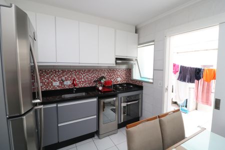 Casa de condomínio à venda com 86m², 2 quartos e 2 vagasCozinha