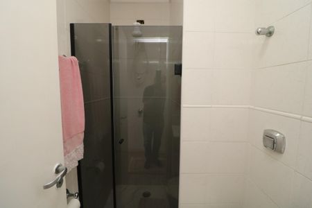 Casa de condomínio à venda com 86m², 2 quartos e 2 vagasBanheiro da Suíte