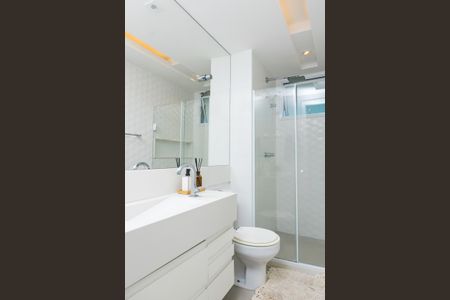 Apartamento à venda com 115m², 3 quartos e 2 vagas Apartamento à venda com 115m², 3 quartos e 2 vagasBanheiro