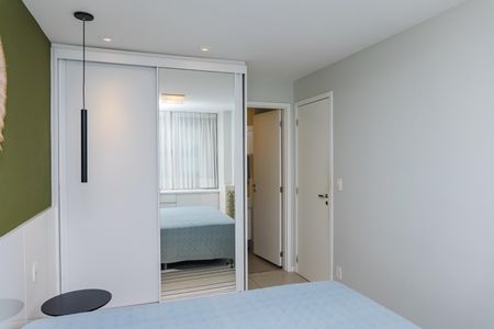 Apartamento à venda com 115m², 3 quartos e 2 vagas Apartamento à venda com 115m², 3 quartos e 2 vagasSuíte 1