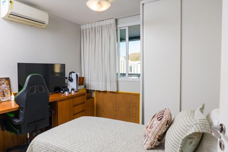 Apartamento à venda com 115m², 3 quartos e 2 vagas Apartamento à venda com 115m², 3 quartos e 2 vagasQuarto 3