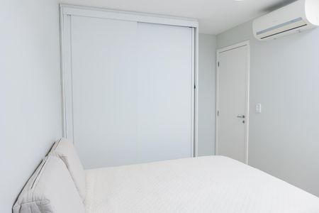 Apartamento à venda com 115m², 3 quartos e 2 vagas Apartamento à venda com 115m², 3 quartos e 2 vagasQuarto 2