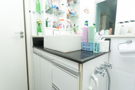 Casa de condomínio à venda com 300m², 2 quartos e 2 vagas Casa de condomínio à venda com 300m², 2 quartos e 2 vagasBanheiro