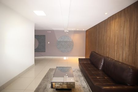 Apartamento à venda com 98m², 3 quartos e 3 vagasHall social