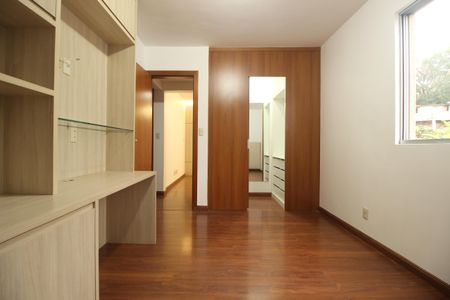 Apartamento à venda com 98m², 3 quartos e 3 vagasQuarto