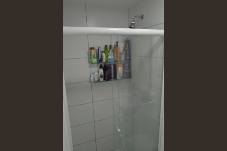 Apartamento à venda com 60m², 2 quartos e 1 vaga Apartamento à venda com 60m², 2 quartos e 1 vagaBanheiro da Suíte