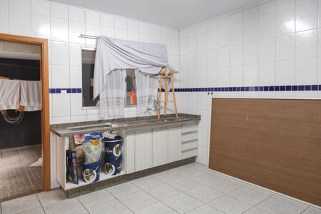 Casa à venda com 135m², 3 quartos e 1 vaga Casa à venda com 135m², 3 quartos e 1 vagaCozinha