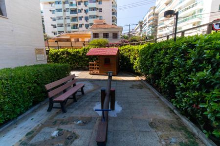 Apartamento à venda com 249m², 4 quartos e 3 vagas Apartamento à venda com 249m², 4 quartos e 3 vagasÁrea comum