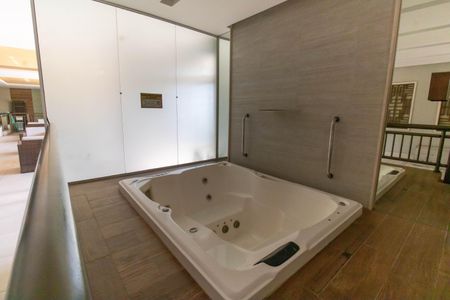 Apartamento à venda com 249m², 4 quartos e 3 vagas Apartamento à venda com 249m², 4 quartos e 3 vagasÁrea comum