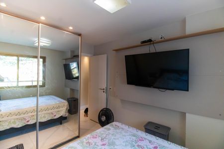 Apartamento à venda com 249m², 4 quartos e 3 vagas Apartamento à venda com 249m², 4 quartos e 3 vagasQuarto 3