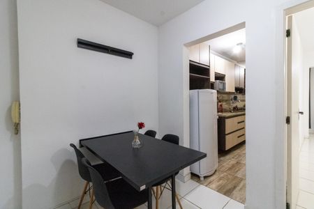 Apartamento para alugar com 70m², 3 quartos e sem vaga Apartamento para alugar com 70m², 3 quartos e sem vagaSala