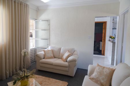 Casa à venda com 300m², 1 quarto e 1 vagaSala