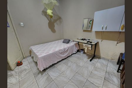 Casa à venda com 300m², 3 quartos e 3 vagas Casa à venda com 300m², 3 quartos e 3 vagasQuarto 2