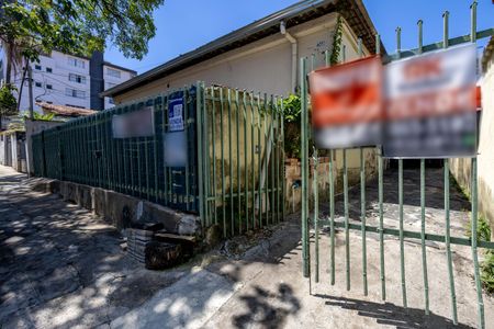 Casa à venda com 300m², 5 quartos e 3 vagasFachada