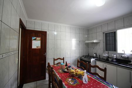 Casa à venda com 127m², 4 quartos e 3 vagasCozinha Casa 2