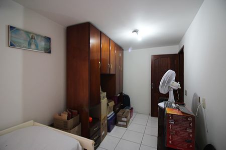 Casa à venda com 127m², 4 quartos e 3 vagasQuarto 2 Casa 2