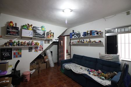 Casa à venda com 127m², 4 quartos e 3 vagasSala