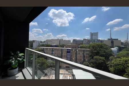 Studio para alugar com 28m², 1 quarto e sem vaga Studio para alugar com 28m², 1 quarto e sem vagaVaranda