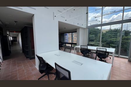 Studio para alugar com 28m², 1 quarto e sem vaga Studio para alugar com 28m², 1 quarto e sem vagaCoworking