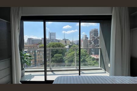 Studio para alugar com 28m², 1 quarto e sem vaga Studio para alugar com 28m², 1 quarto e sem vagaVaranda