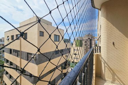 Apartamento para alugar com 210m², 3 quartos e 3 vagas Apartamento para alugar com 210m², 3 quartos e 3 vagasVaranda da Suíte