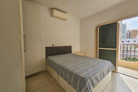 Apartamento para alugar com 210m², 3 quartos e 3 vagas Apartamento para alugar com 210m², 3 quartos e 3 vagasSuíte