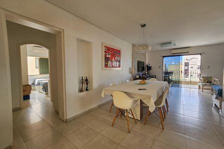 Apartamento para alugar com 210m², 3 quartos e 3 vagas Apartamento para alugar com 210m², 3 quartos e 3 vagasSala