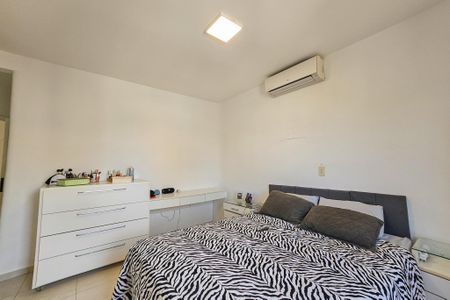 Apartamento para alugar com 210m², 3 quartos e 3 vagas Apartamento para alugar com 210m², 3 quartos e 3 vagasSuíte 3