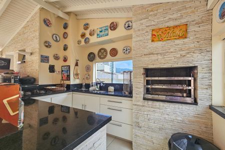 Apartamento para alugar com 210m², 3 quartos e 3 vagas Apartamento para alugar com 210m², 3 quartos e 3 vagasÁrea de Lazer privativa