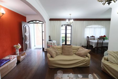 Sala de casa de condomínio à venda com 6 quartos, 380m² em Adalgisa, Osasco