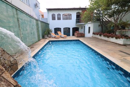 Casa de condomínio à venda com 380m², 6 quartos e 6 vagasPiscina