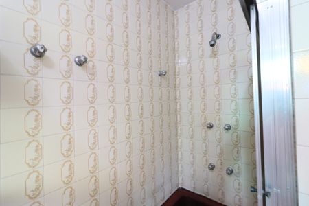 Casa de condomínio à venda com 380m², 6 quartos e 6 vagasBanheiro da Suíte 