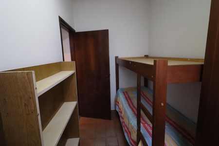 Casa de condomínio à venda com 380m², 6 quartos e 6 vagasQuarto de Serviço