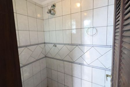 Casa de condomínio à venda com 380m², 6 quartos e 6 vagasBanheiro da piscina