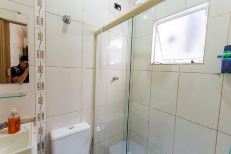 Casa à venda com 150m², 2 quartos e 2 vagas Casa à venda com 150m², 2 quartos e 2 vagasBanheiro da Suíte 1