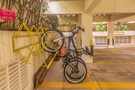 Apartamento à venda com 78m², 3 quartos e 1 vaga Apartamento à venda com 78m², 3 quartos e 1 vagaÁrea comum - Bicicletário