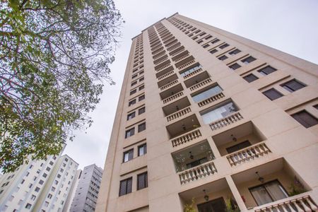 Apartamento à venda com 78m², 3 quartos e 1 vaga Apartamento à venda com 78m², 3 quartos e 1 vagaFachada