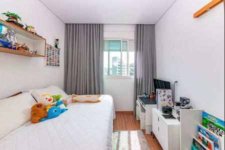 Apartamento à venda com 140m², 4 quartos e 3 vagas Apartamento à venda com 140m², 4 quartos e 3 vagasSemi - Suíte 2