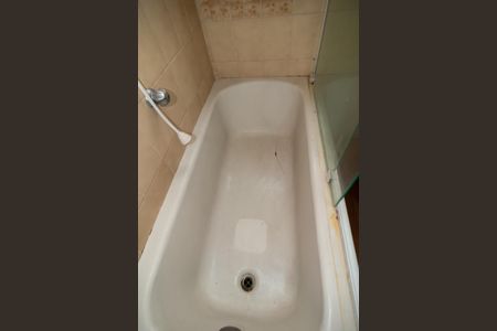 Apartamento à venda com 63m², 2 quartos e sem vaga Apartamento à venda com 63m², 2 quartos e sem vagaBanheiro