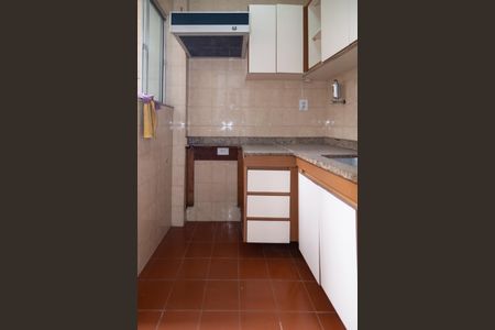 Apartamento à venda com 63m², 2 quartos e sem vaga Apartamento à venda com 63m², 2 quartos e sem vagaCozinha
