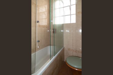 Apartamento à venda com 63m², 2 quartos e sem vaga Apartamento à venda com 63m², 2 quartos e sem vagaBanheiro