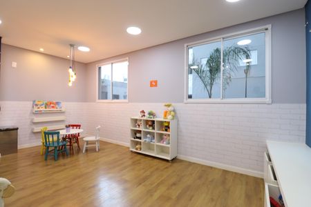 Apartamento à venda com 40m², 2 quartos e sem vagaÁrea comum - Brinquedoteca