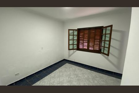 Casa à venda com 317m², 5 quartos e 2 vagas Casa à venda com 317m², 5 quartos e 2 vagasCasa 2 - Quarto 2