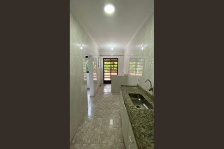 Casa à venda com 317m², 5 quartos e 2 vagas Casa à venda com 317m², 5 quartos e 2 vagasCasa 2 - Cozinha