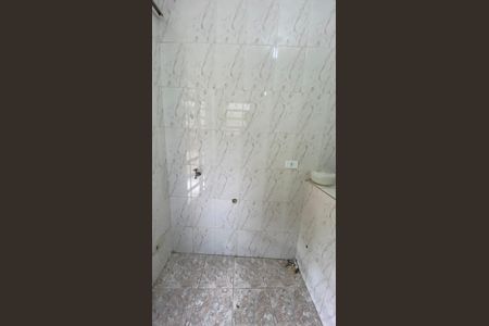 Casa à venda com 317m², 5 quartos e 2 vagas Casa à venda com 317m², 5 quartos e 2 vagasCasa 2 - Área de Serviço