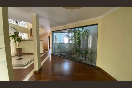 Casa à venda com 317m², 5 quartos e 2 vagas Casa à venda com 317m², 5 quartos e 2 vagasCasa 1 - Sala