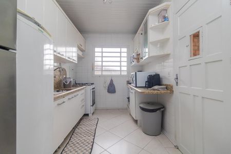 Casa à venda com 280m², 4 quartos e 4 vagas Casa à venda com 280m², 4 quartos e 4 vagasCozinha